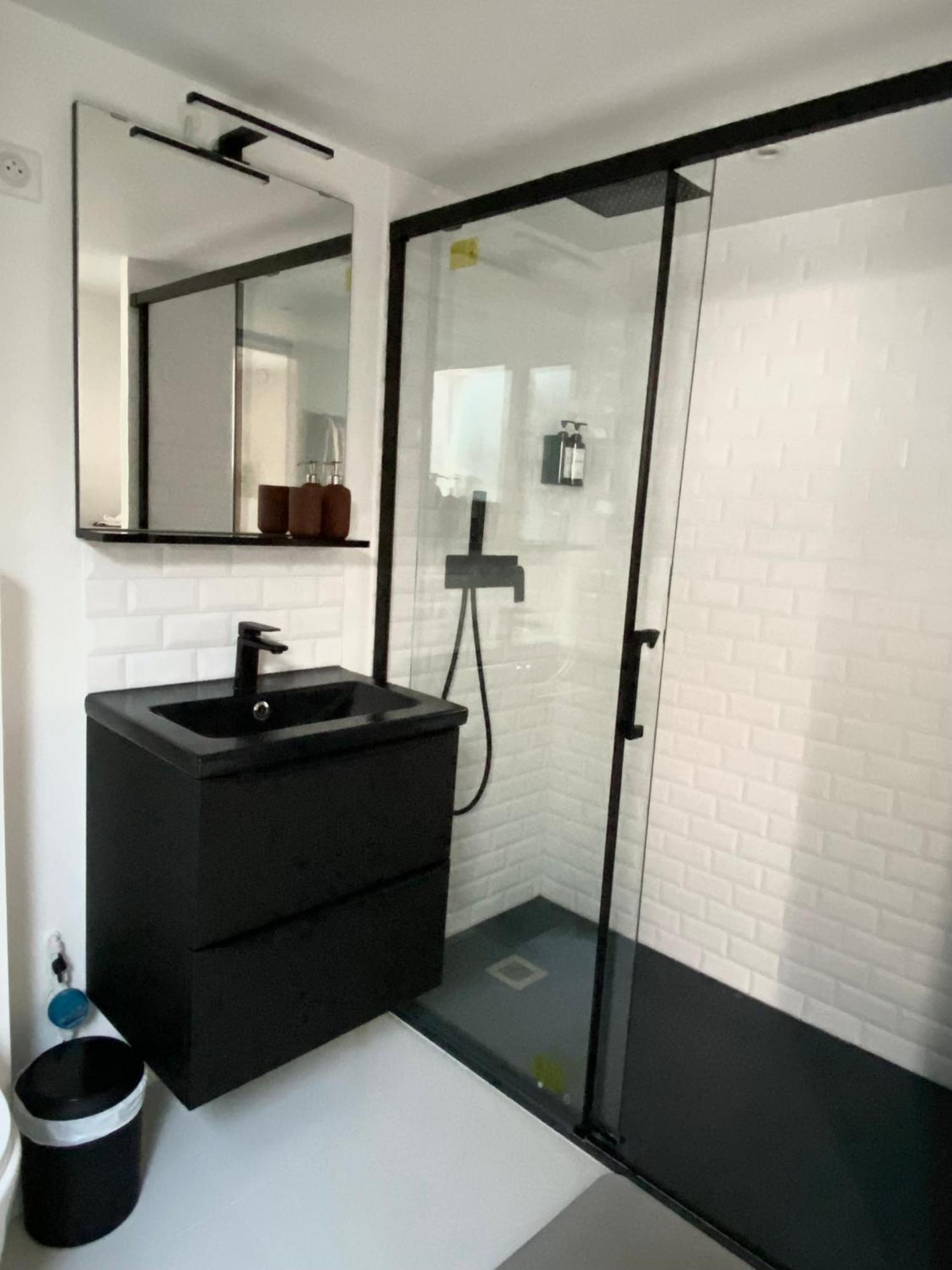 Appartement Indep Cosy Avec Jardin Saint-Denis  Exteriér fotografie